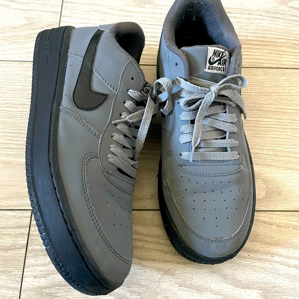 Nike Air Force 1 grey black size 9 (42) men size 10 (41-42) women
